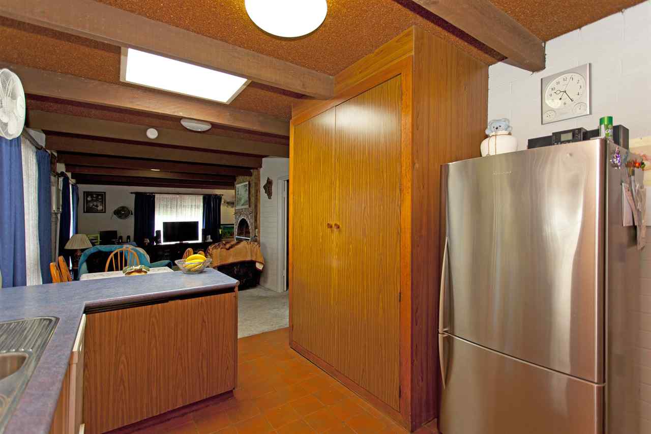 resized-2349823-edit 26 high st chiltern 60.JPG